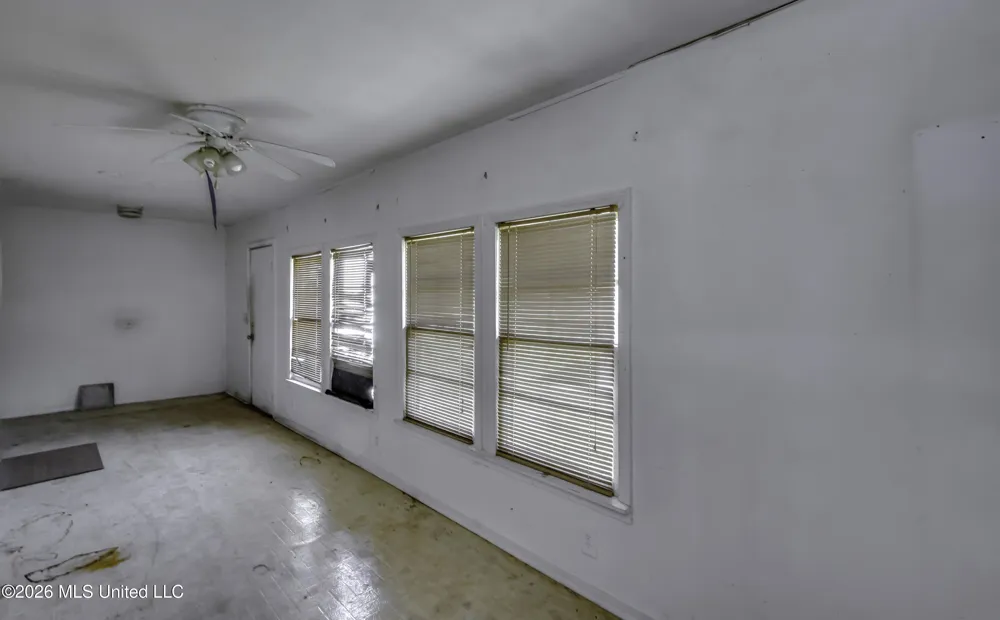 6118 Terry Road Byram, MS 39272
