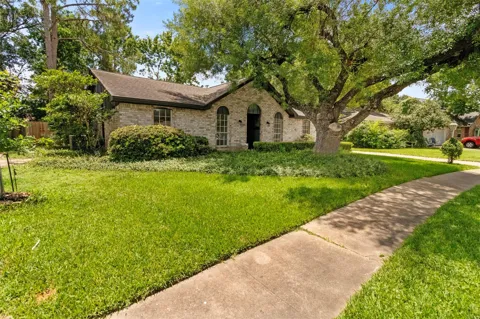 9211 Meaux Drive