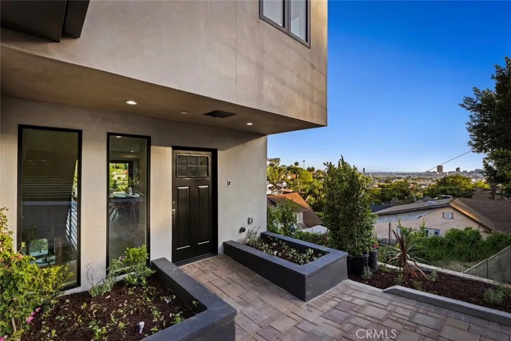3032 Johnston Street Los Angeles, CA 90031