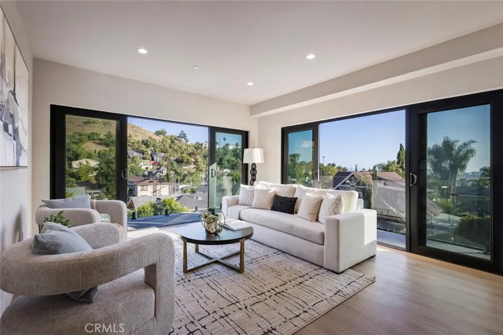 3032 Johnston Street Los Angeles, CA 90031