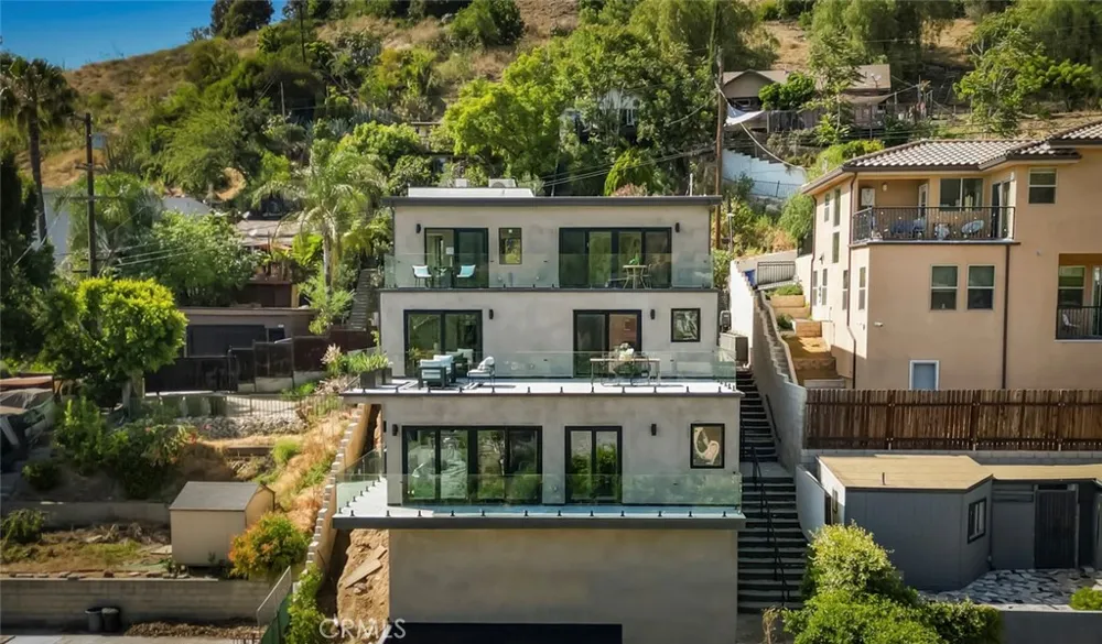 3032 Johnston Street Los Angeles, CA 90031