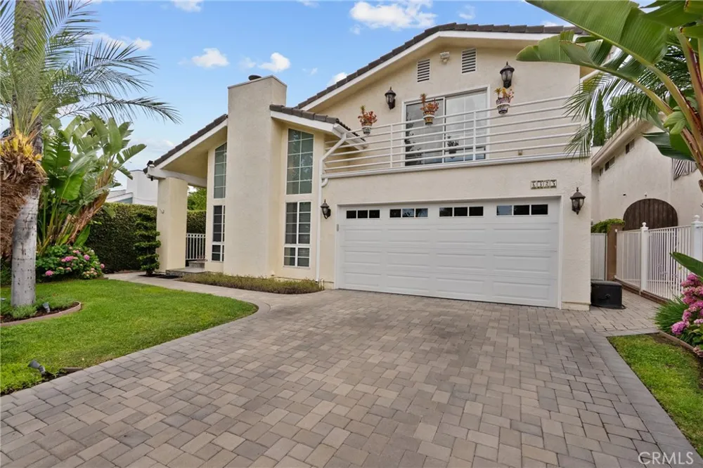 6325 Yolanda Tarzana, CA 91335