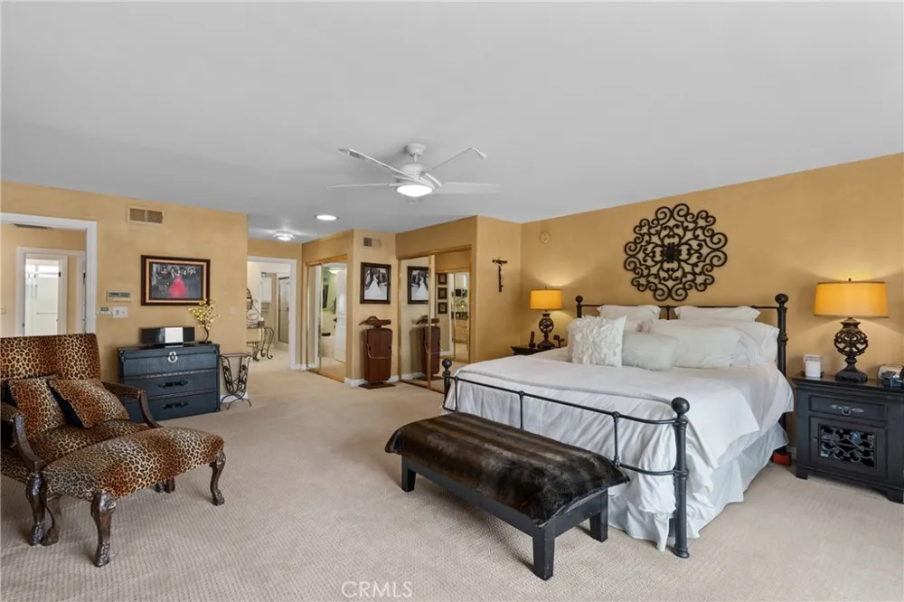 6325 Yolanda Tarzana, CA 91335