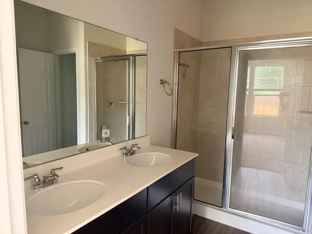 1829 T H Johnson Drive Taylor, TX 76574