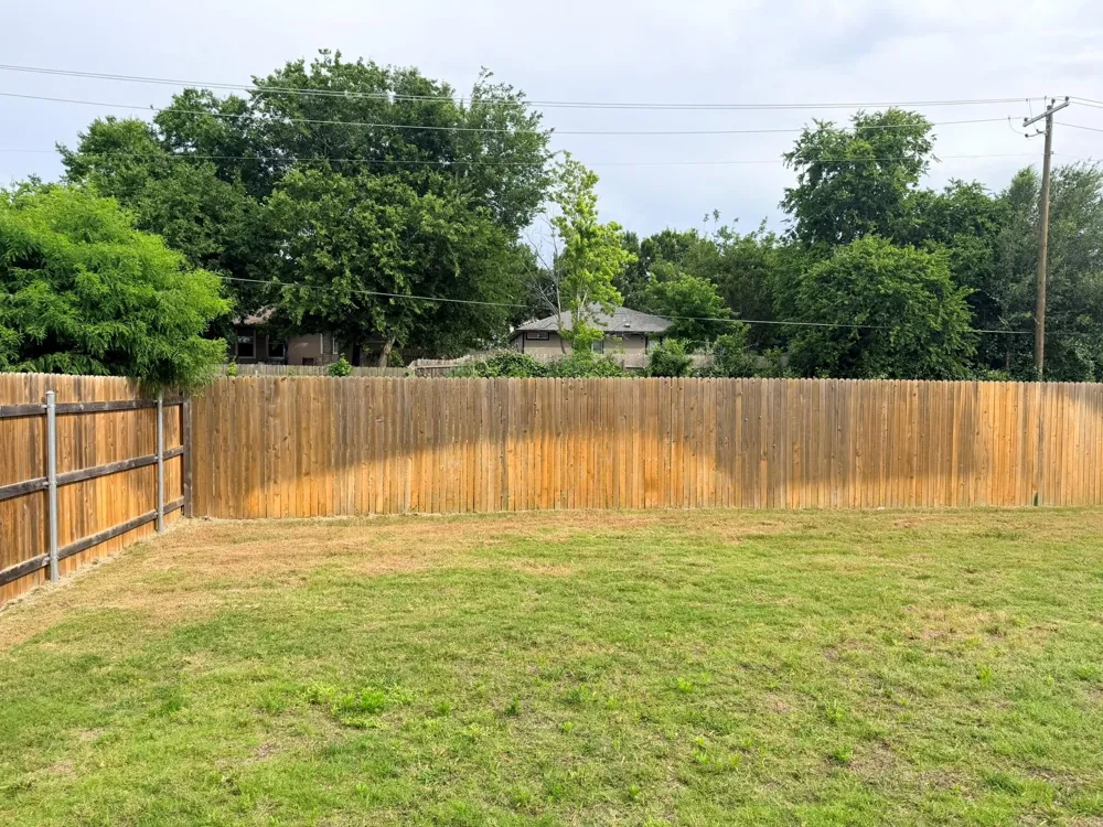 1829 T H Johnson Drive Taylor, TX 76574