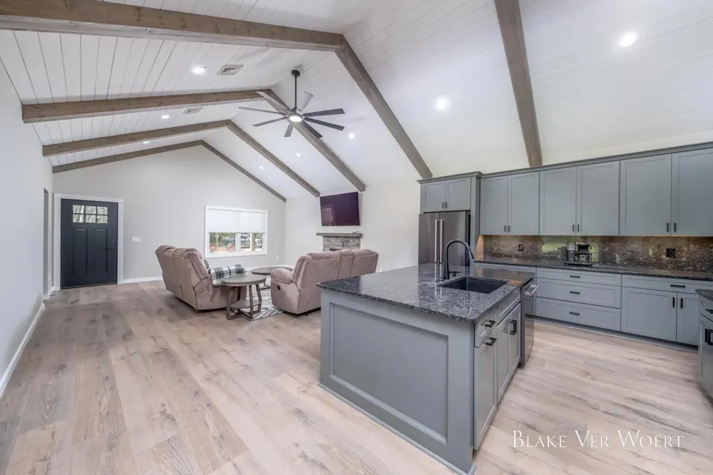 13980 12 Mile Remus, MI 49340