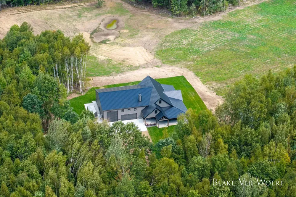 13980 12 Mile Remus, MI 49340