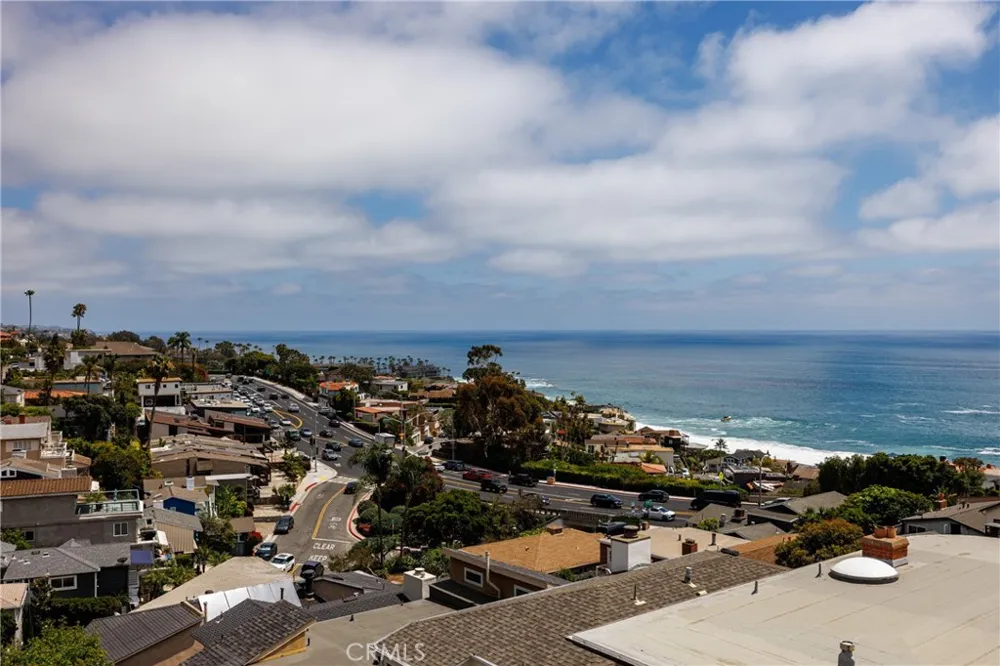251 Highland Laguna Beach, CA 92651