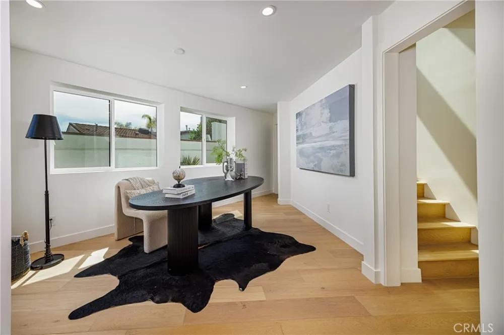 251 Highland Laguna Beach, CA 92651