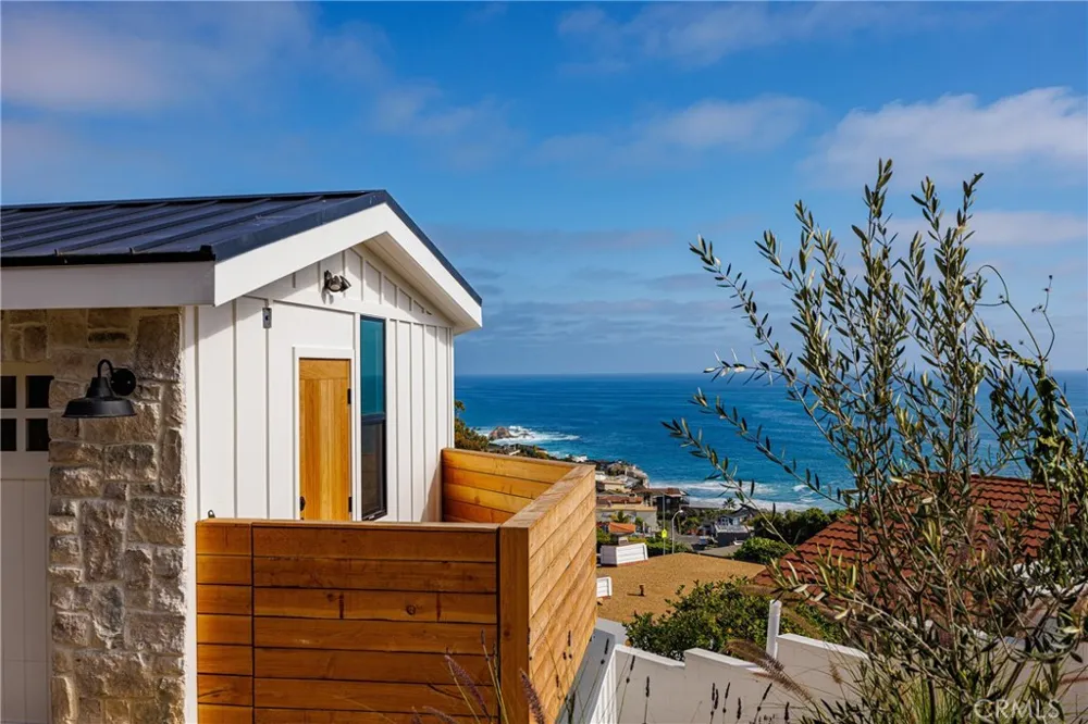 251 Highland Laguna Beach, CA 92651