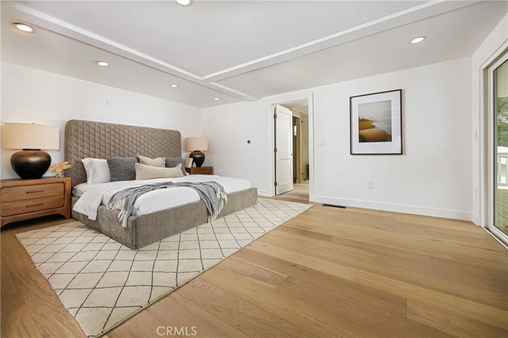 251 Highland Laguna Beach, CA 92651