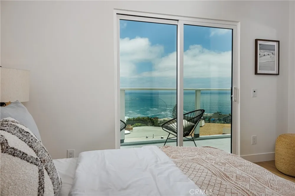 251 Highland Laguna Beach, CA 92651