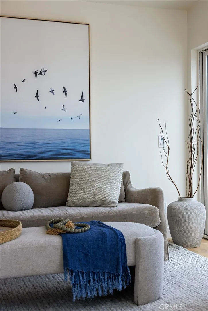 251 Highland Laguna Beach, CA 92651