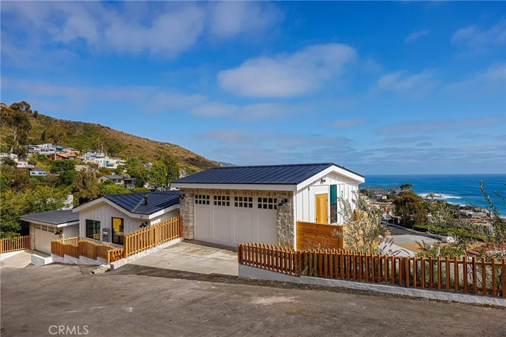 251 Highland Laguna Beach, CA 92651