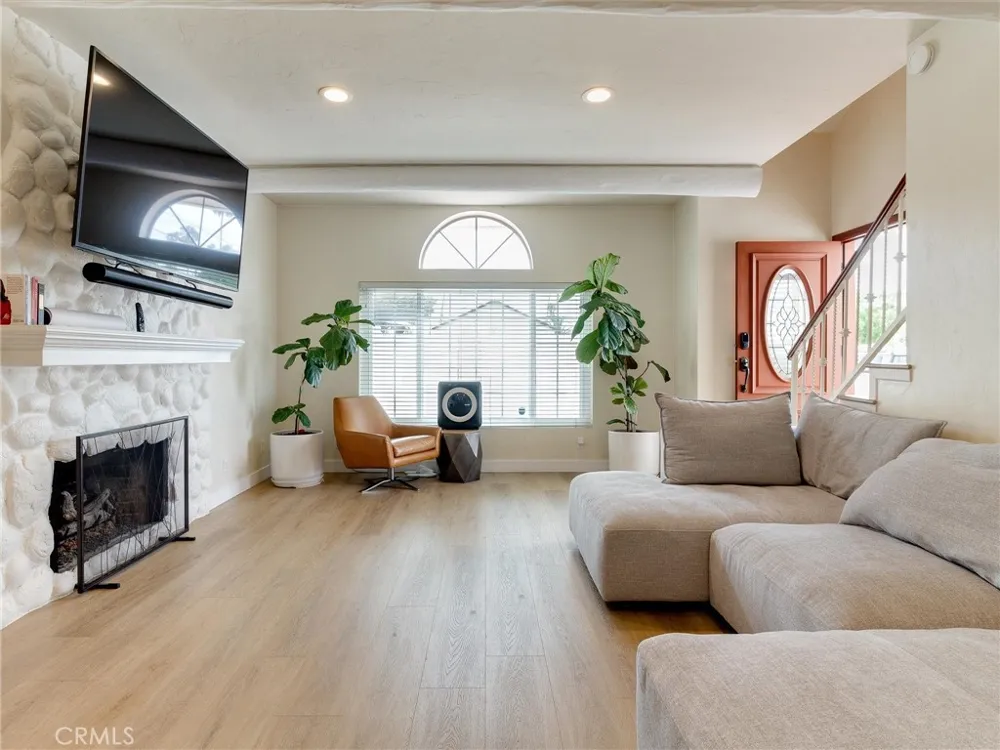 2703 Huntington Lane #A Redondo Beach, CA 90278