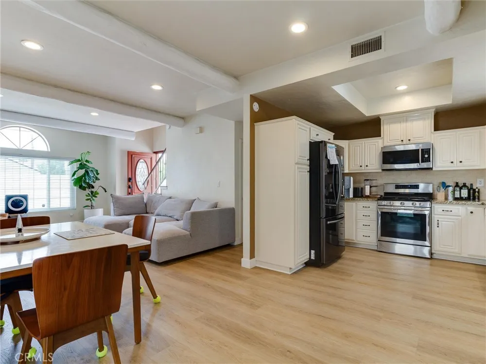 2703 Huntington Lane #A Redondo Beach, CA 90278