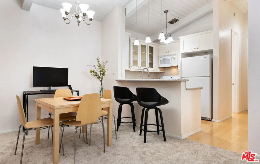 6505 Green Valley Circle #301 Culver City, CA 90230