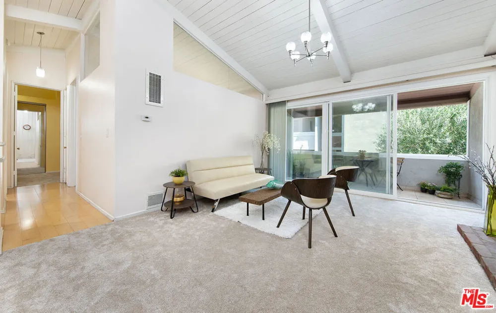 6505 Green Valley Circle #301 Culver City, CA 90230