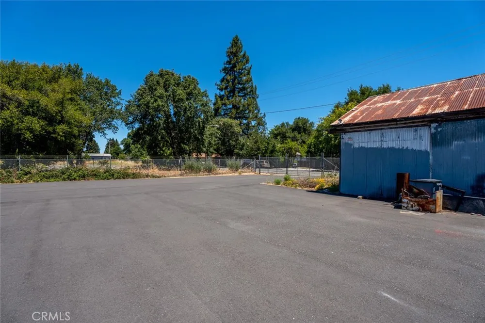 122 Leslie Street Ukiah, CA 95482