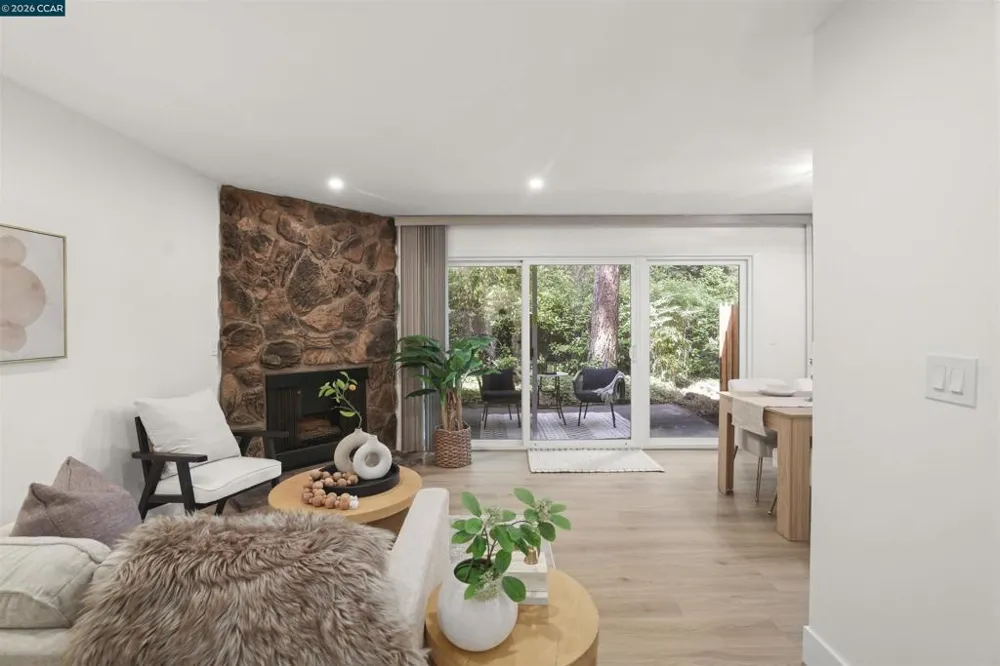 1767 Holland Cir Walnut Creek, CA 94597