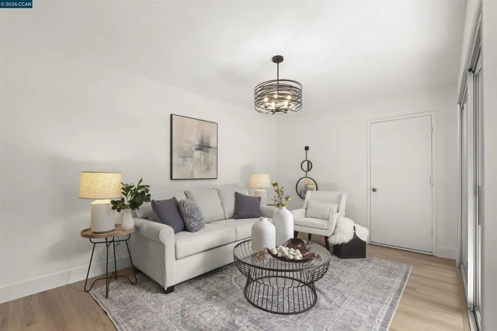 1767 Holland Cir Walnut Creek, CA 94597