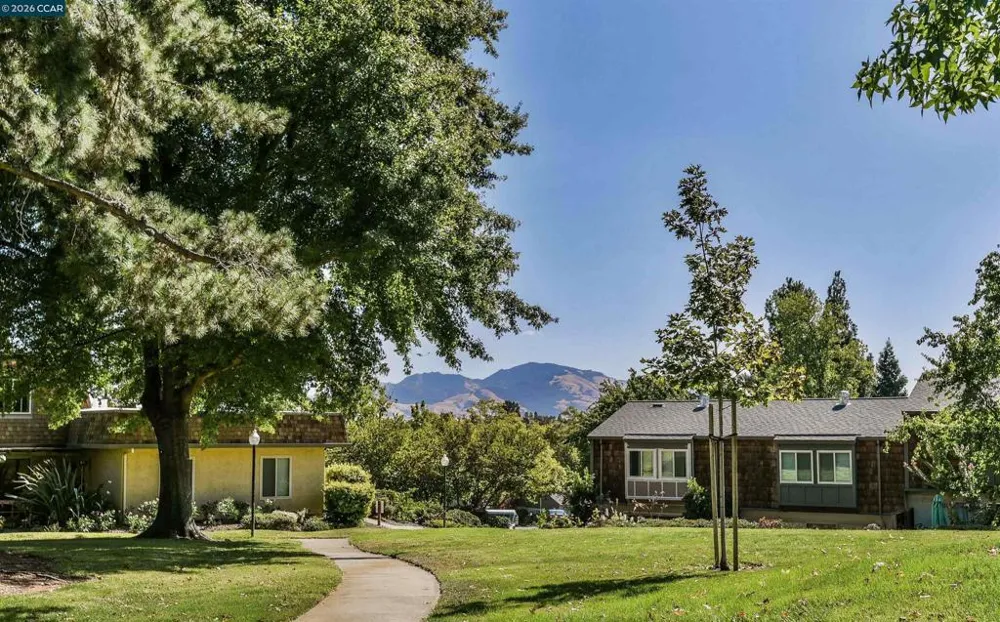 1767 Holland Cir Walnut Creek, CA 94597
