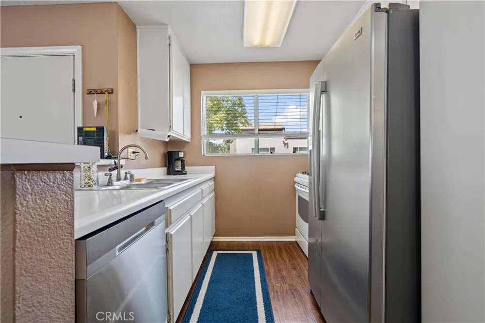 21305 Nandina Lane #201 Newhall, CA 91321