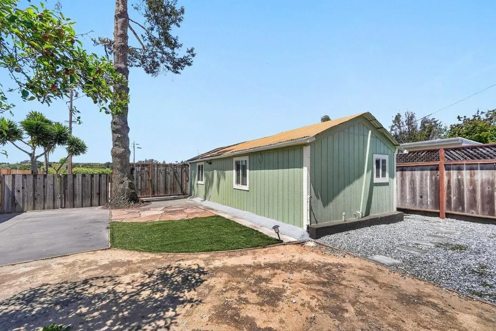 2732 Freedom Boulevard Watsonville, CA 95076