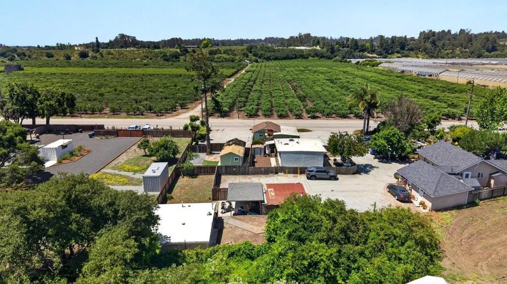 2732 Freedom Boulevard Watsonville, CA 95076