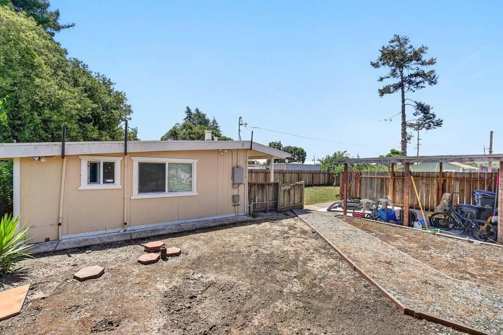 2732 Freedom Boulevard Watsonville, CA 95076