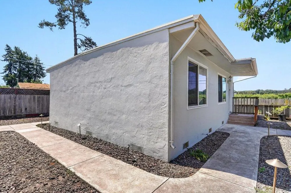 2732 Freedom Boulevard Watsonville, CA 95076