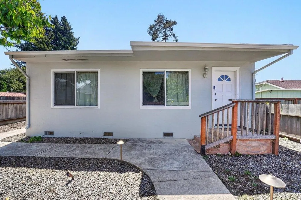 2732 Freedom Boulevard Watsonville, CA 95076