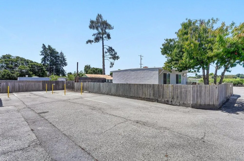 2732 Freedom Boulevard Watsonville, CA 95076