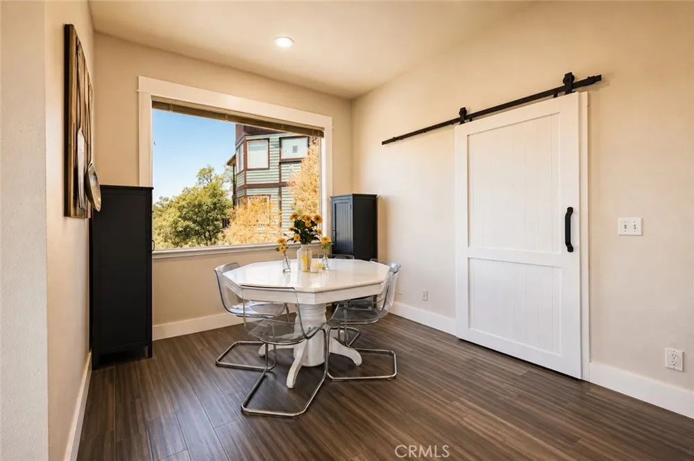 17535 Meadow View Hidden Valley Lake, CA 95467