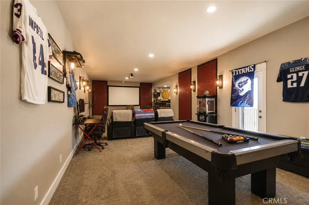 17535 Meadow View Hidden Valley Lake, CA 95467
