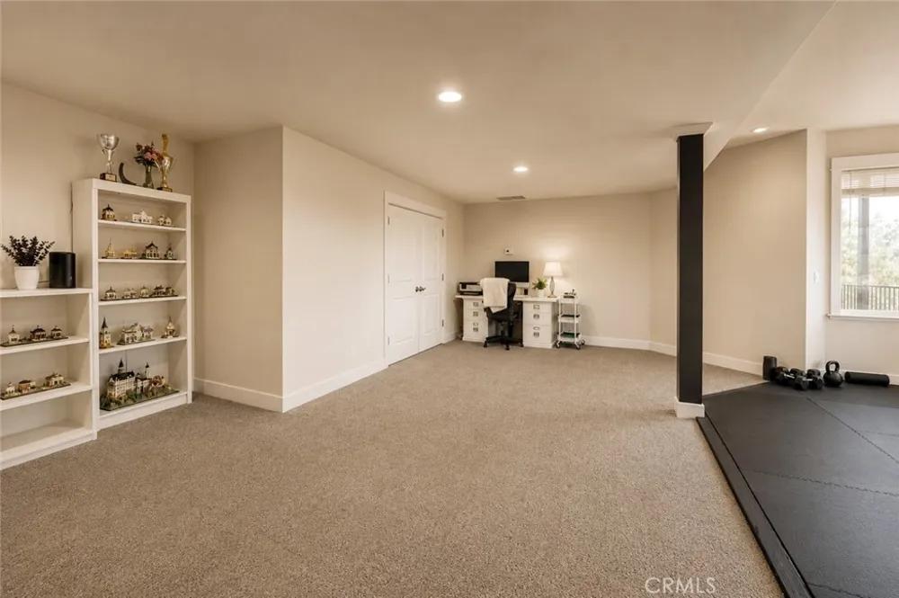 17535 Meadow View Hidden Valley Lake, CA 95467