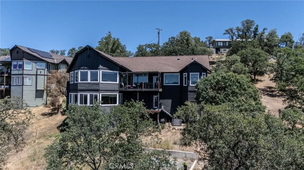 17535 Meadow View Hidden Valley Lake, CA 95467
