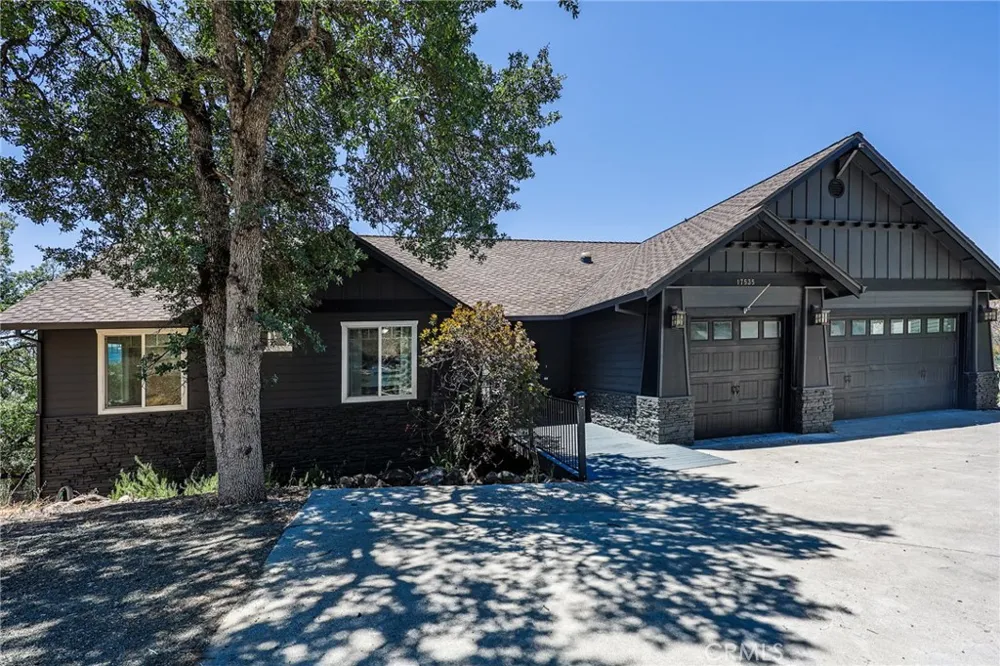 17535 Meadow View Hidden Valley Lake, CA 95467
