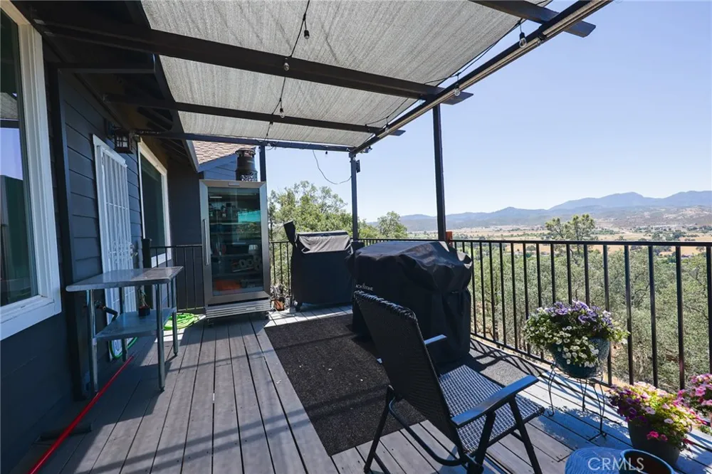 17535 Meadow View Hidden Valley Lake, CA 95467