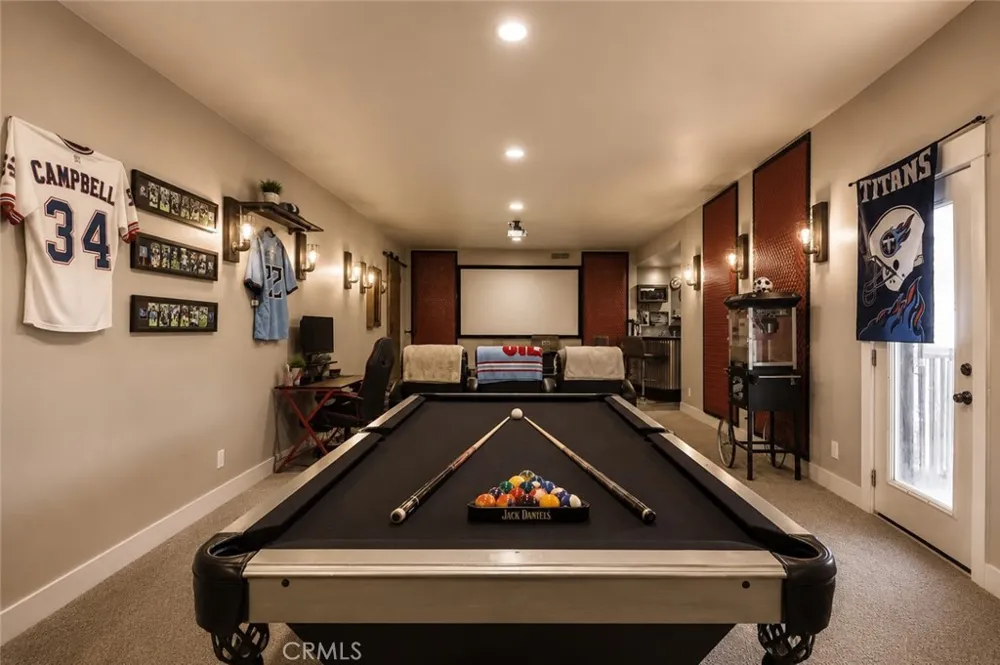 17535 Meadow View Hidden Valley Lake, CA 95467