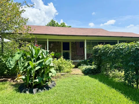 4393 State Highway 7 W