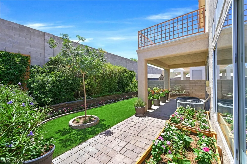 1709 Talon Avenue Henderson, NV 89074