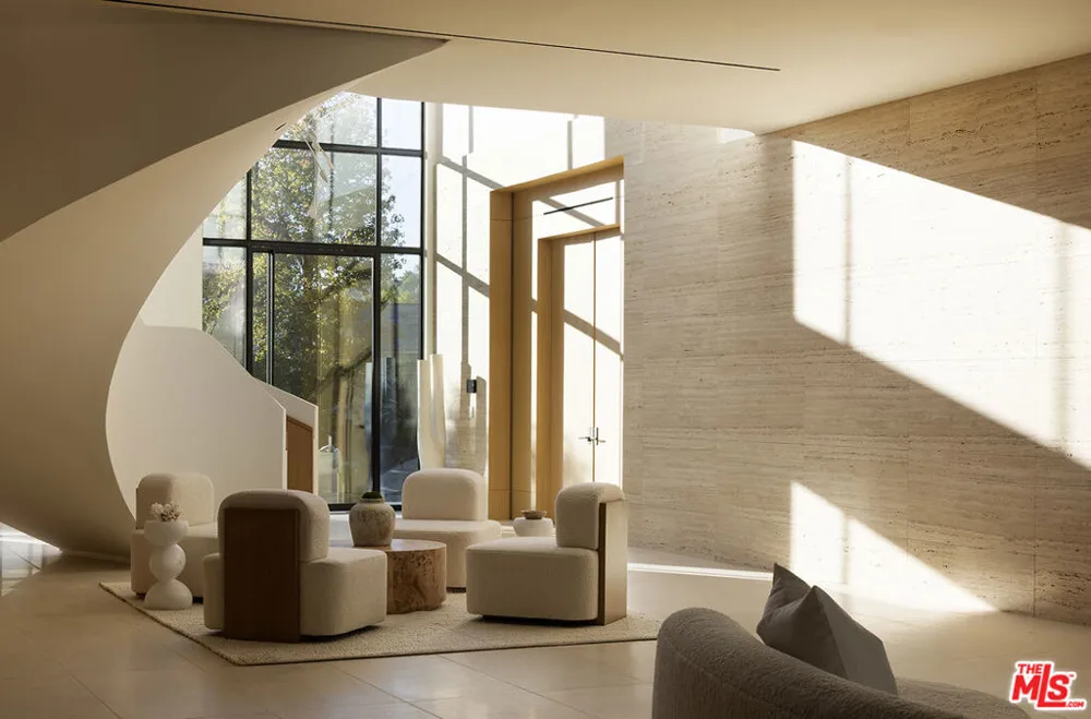 1165 Somera Road Los Angeles, CA 90077