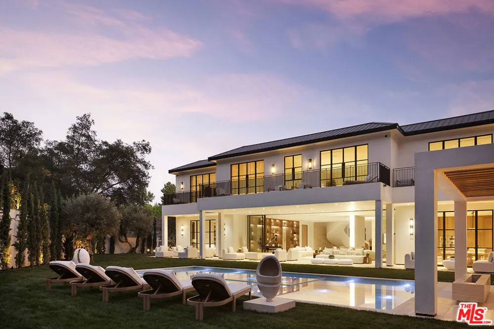 1165 Somera Road Los Angeles, CA 90077