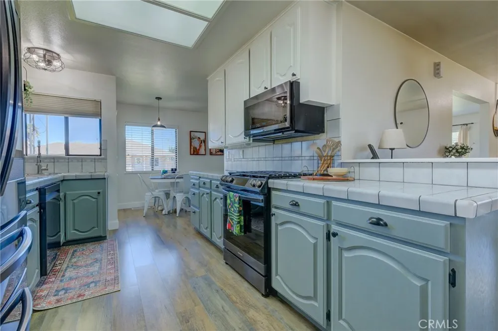 110 Rennat Orland, CA 95963