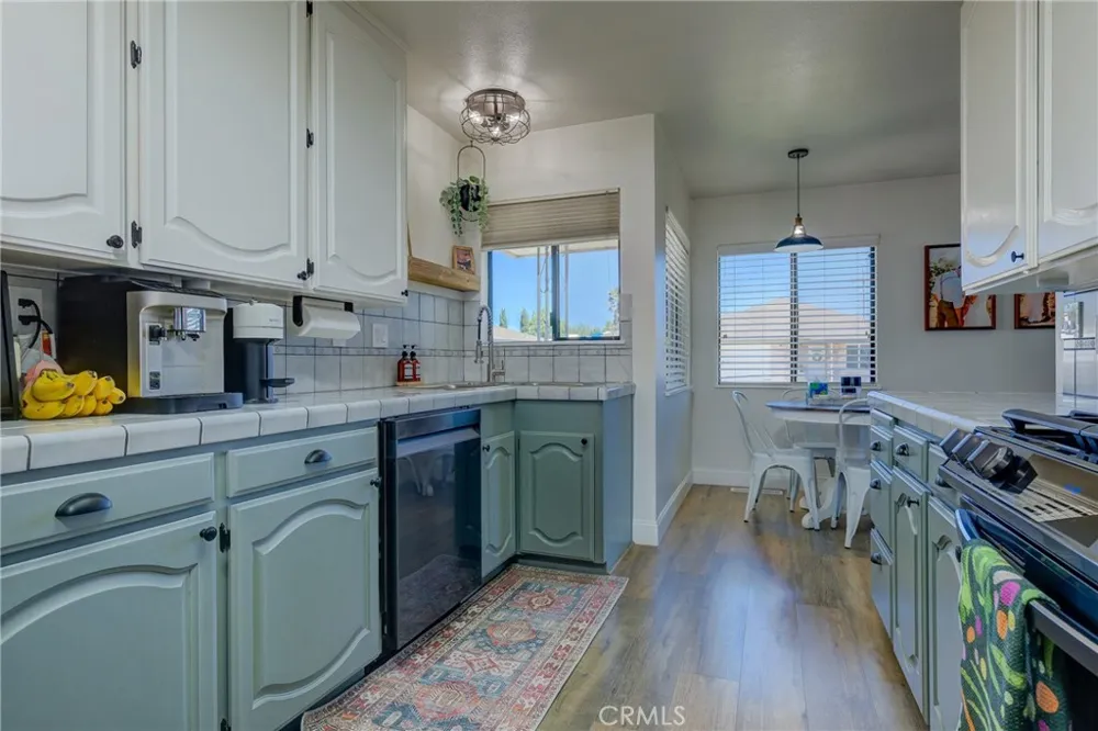 110 Rennat Orland, CA 95963