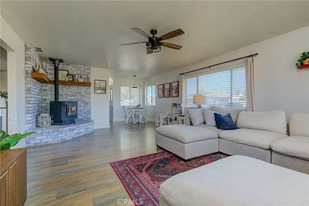 110 Rennat Orland, CA 95963