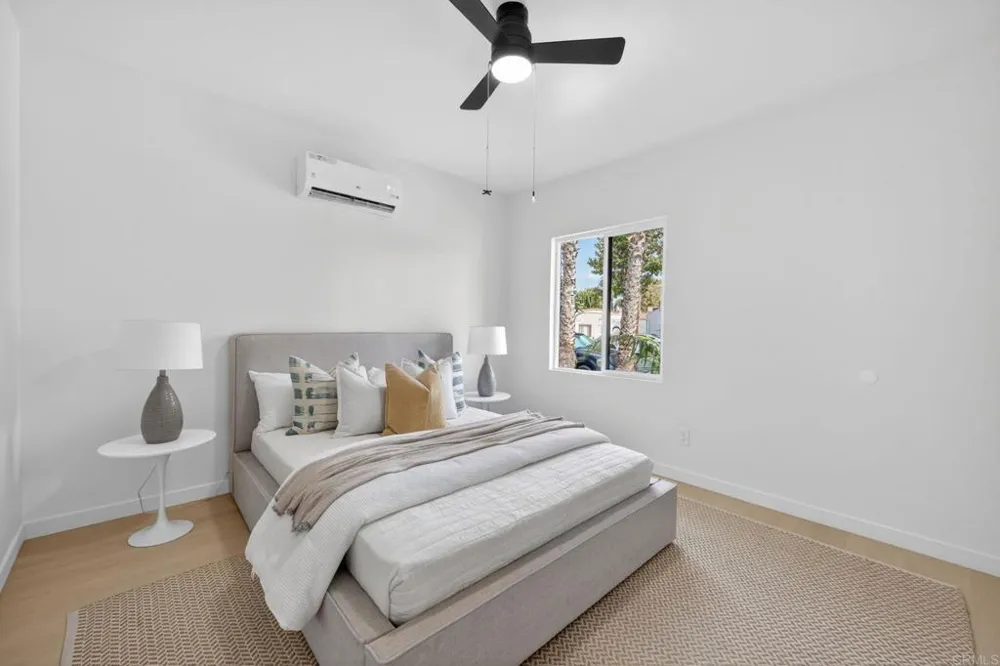1526 Meade Avenue San Diego, CA 92116