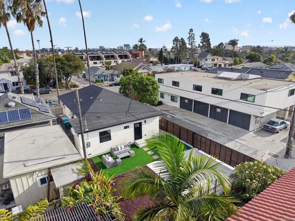 1526 Meade Avenue San Diego, CA 92116