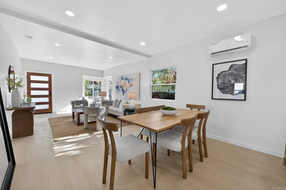 1526 Meade Avenue San Diego, CA 92116